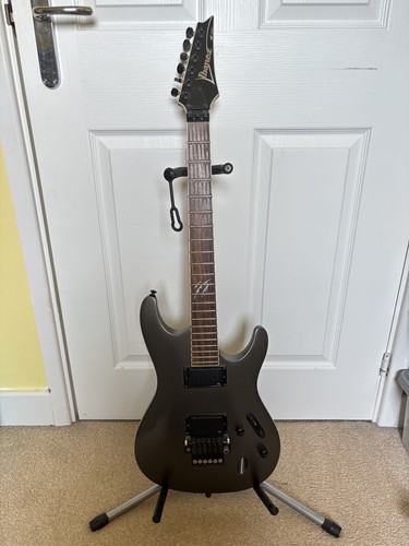 Ibanez series s520ex - series,