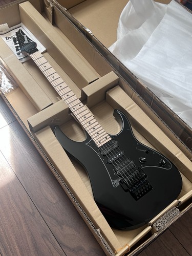 Unused mint ibanez rg550 - unused,