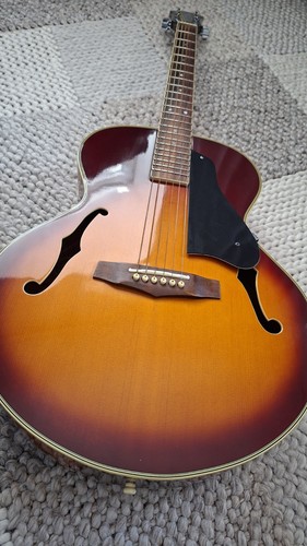 Ibanez guitar jazz - guitar,