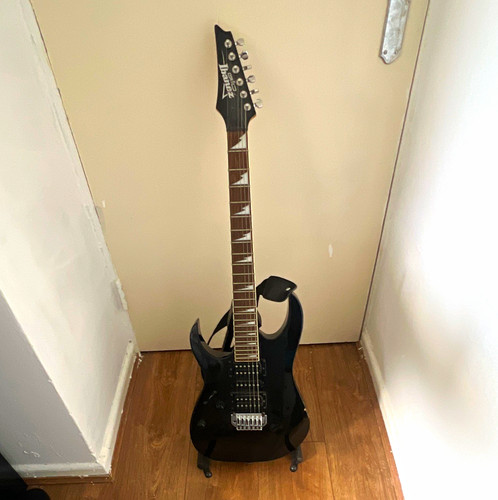 Ibanez gio black solid - gio, body