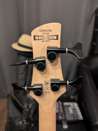Ibanez gsr200b - ibanez,
